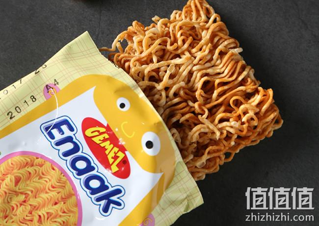 印尼进口 GEMEZ 小鸡干脆面16g*12包 双重优惠15.9元 值值值-买手聚集的地方