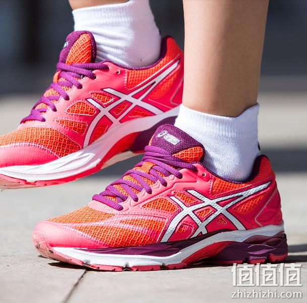 SpEVA中底+GEL胶！ASICS亚瑟士 GEL-PULSE 8 缓冲跑步鞋 前5000件下单5折后172.5元（吊牌价690元） 值值值-买手聚集的地方