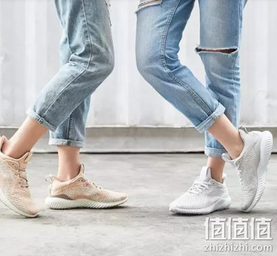 黄金尺码全！adidas阿迪达斯 男士跑鞋 alphabounce em m DB1092 251元包邮（京东404元） 值值值-买手聚集的地方