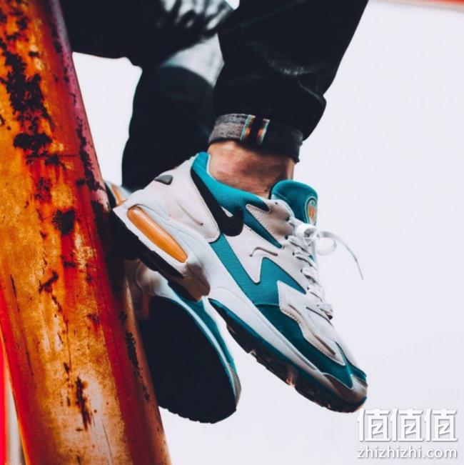 18日9点、新款： Nike 耐克 Air Max2 Light 男子运动鞋 899元 值值值-买手聚集的地方
