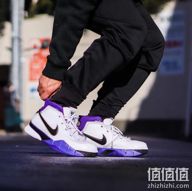 22日9点、新款：Nike 耐克 KobeE 1 Protro 男子篮球鞋 1399元 值值值-买手聚集的地方