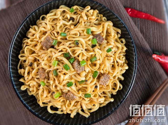 非油炸，海福盛 香辣牛肉 冻干拌面70gx5包 券后22.9元包邮（超市59.8元） 值值值-买手聚集的地方
