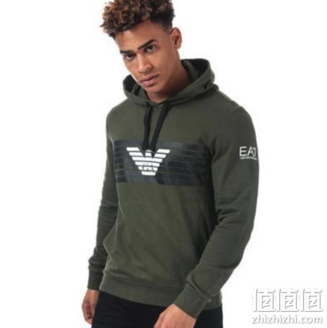 下单7折！Emporio Armani EA7 Train Graphic Series OH 男士卫衣 59.8英镑约¥532（长期85.39英镑） 值值值-买手聚集的地方