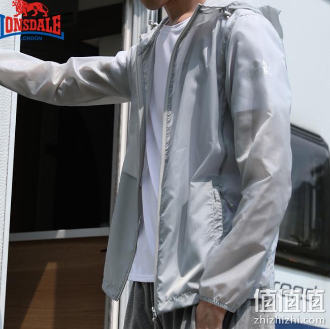 专柜款 Lonsdale 龙狮戴尔 男士超薄透气防晒衣 券后79元包邮（吊牌价499元） 值值值-买手聚集的地方