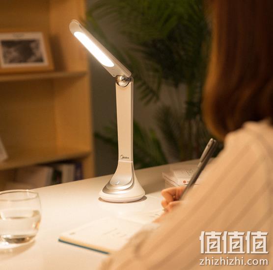 9万4.9分！Midea 美的 可充电 LED 台灯GJMD101002 券后59元包邮（日常价99元） 值值值-买手聚集的地方