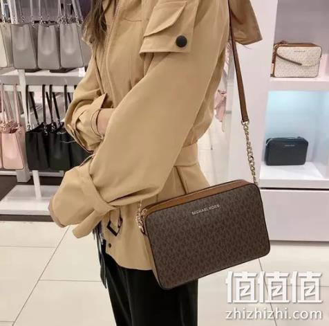 Michael Kors 迈克高仕 Jet Set Item 女士大号十字纹斜挎包 prime到手约595.1元 值值值-买手聚集的地方