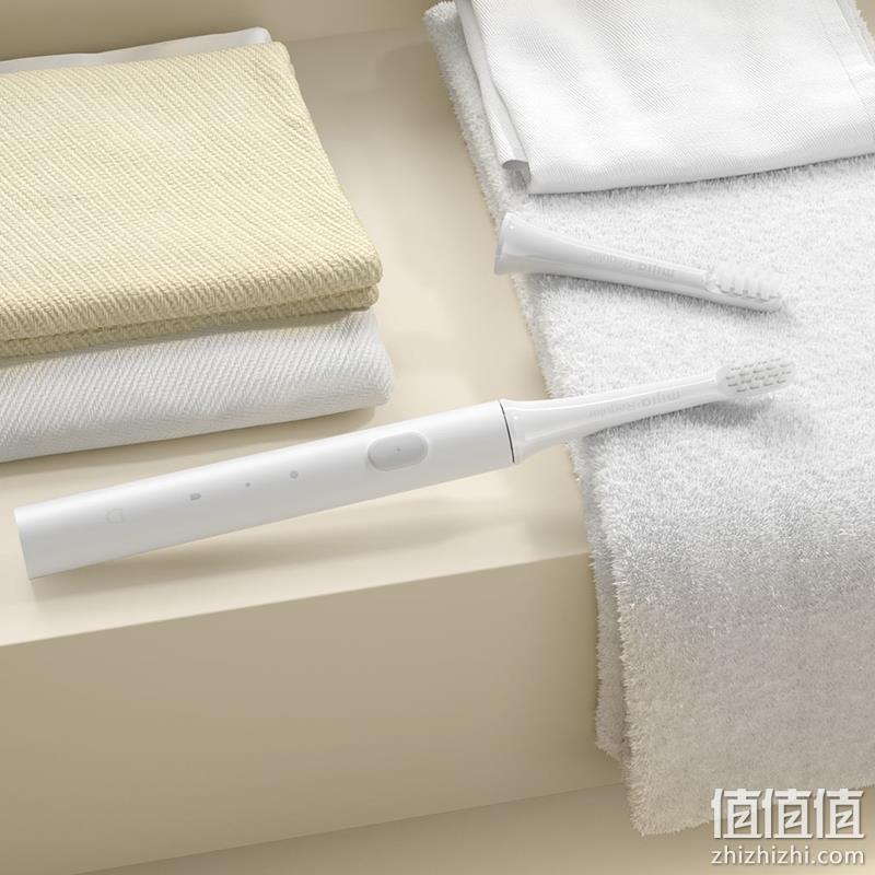 月销10万+，2档清洁，30天续航：小米米家 声波电动牙刷T100 39.9元包邮，送3只刷头 值值值-买手聚集的地方