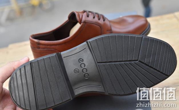 43码4倍差价，Ecco 爱步 Lisbon里斯 男士牛皮系带牛津鞋 Prime直邮到手470元（天猫旗舰店1999元） 值值值-买手聚集的地方