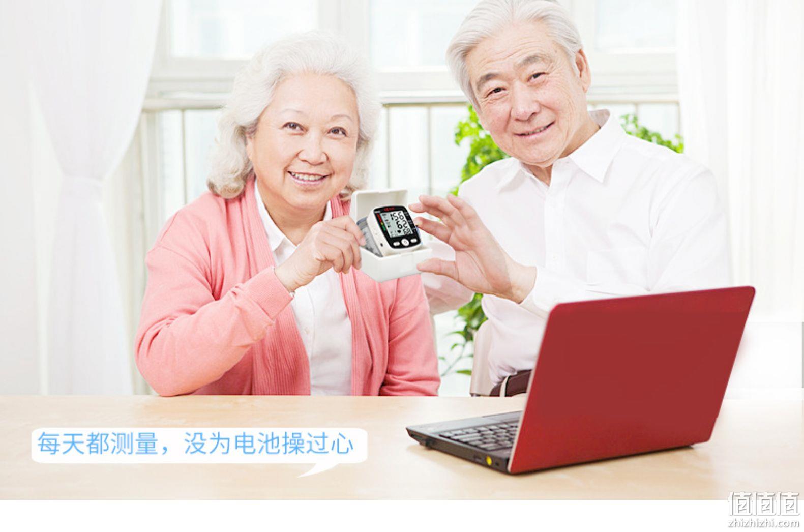 语音播报+双人数据：长坤 手腕式电子血压计 CK-W355 券后59元包邮 值值值-买手聚集的地方