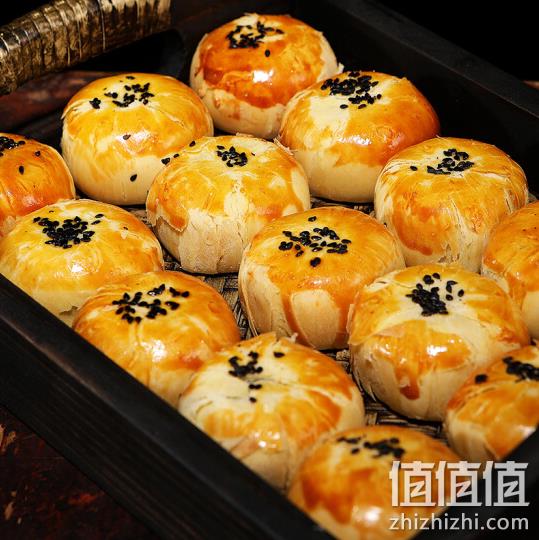 网红爆款 海鸭蛋夹心 12枚：泓一 雪媚娘蛋黄酥 480g 券后19.9元包邮（之前类似款19.9元6枚） 值值值-买手聚集的地方