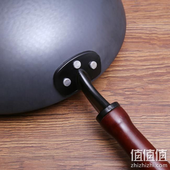 LOCK&LOCK 乐扣乐扣 CCI2305 铁质无涂层锤纹炒锅 30cm 99元包邮（原价129元） 值值值-买手聚集的地方