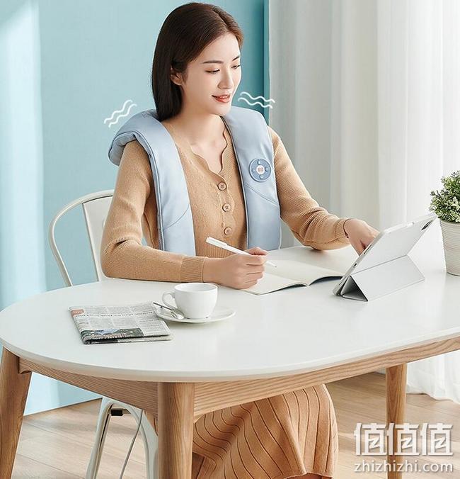 折叠便携随时放松，捶打药敷2合1：网易严选 智造 艾草捶打按摩披肩 券后119元包邮 值值值-买手聚集的地方