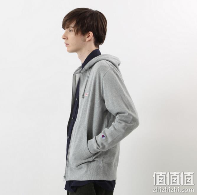 神价格！日版做工更好、多码多色！Champion 冠军 C3-Q106 男士连帽卫衣 Prime直邮到手182元（天猫旗舰店599元） 值值值-买手聚集的地方