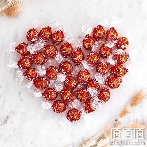 亚马逊销冠！80颗 Lindt瑞士莲 Lindor系列 70%特浓黑巧克力 1kg 147元（另有3口味同价） 值值值-买手聚集的地方