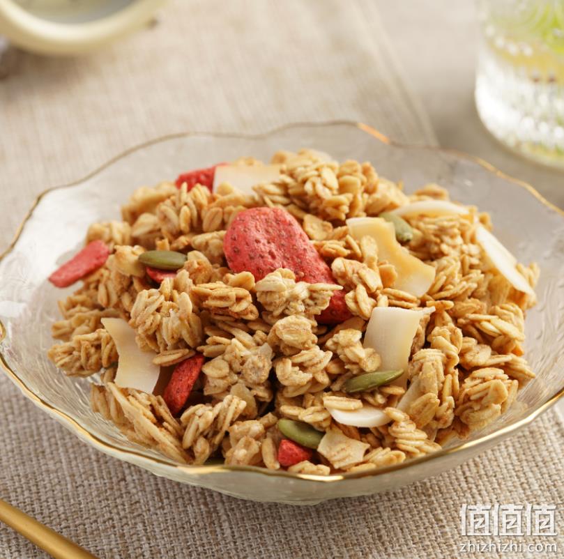 Calbee 卡乐比 红莓香椰水果燕麦片 400g*2袋 49.8元包邮（需领券） 值值值-买手聚集的地方