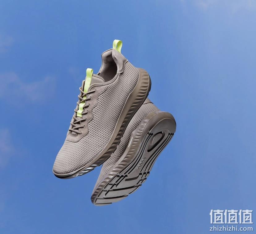 ECCO 爱步 Ath-1fm 适动轻巧 男士缓震跑步鞋 834904 新低402.44元（天猫旗舰店1560元） 值值值-买手聚集的地方