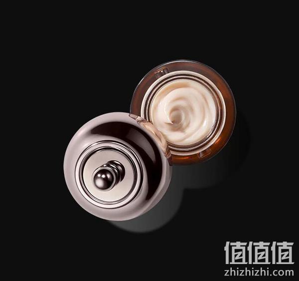 LA MER 海蓝之谜 鎏金焕颜精华眼霜 5mL 525.53元 值值值-买手聚集的地方