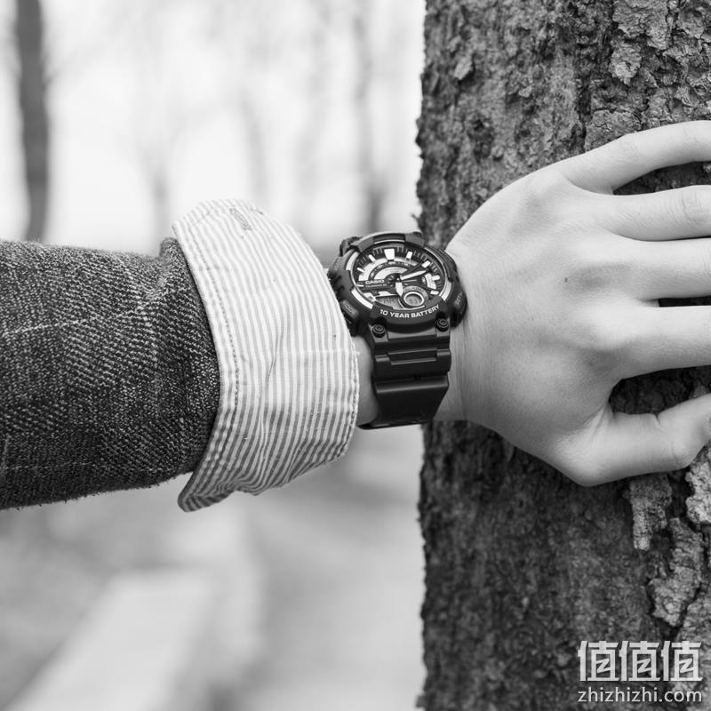 CASIO 卡西欧 AEQ-110BW-9A 双显防水黑金运动手表 266元包邮包税（需领券） 值值值-买手聚集的地方