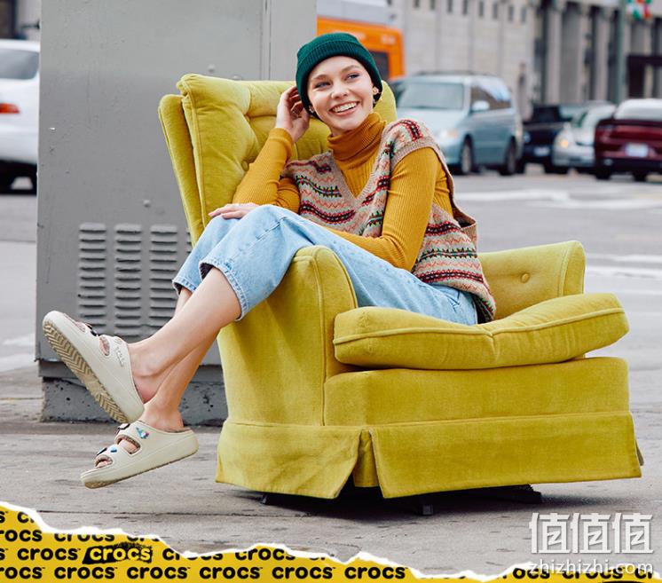 Crocs 卡骆驰 男女款经典暖绒毛毛拖鞋 207446 新低126.64元（天猫折后439元） 值值值-买手聚集的地方