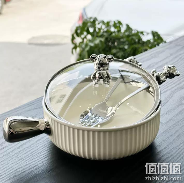 共禾京品 萌趣小熊套装（单柄碗＋盖子＋勺子＋叉子） 39.9元包邮（需领券） 值值值-买手聚集的地方