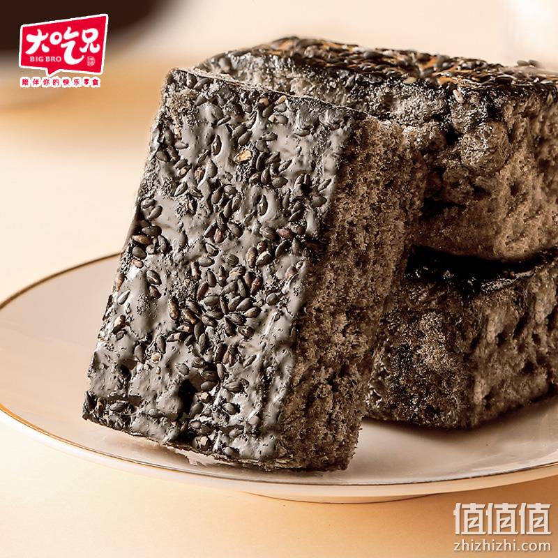 粮悦大吃兄 五黑奶盖沙琪玛 720g整箱 19.9元包邮（需领券） 值值值-买手聚集的地方