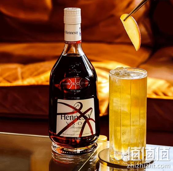 Hennessy 轩尼诗 NBA联名版 VSOP 干邑白兰地 礼盒装 700ml*2件 755.25元包邮（合377.63元/件） 值值值-买手聚集的地方
