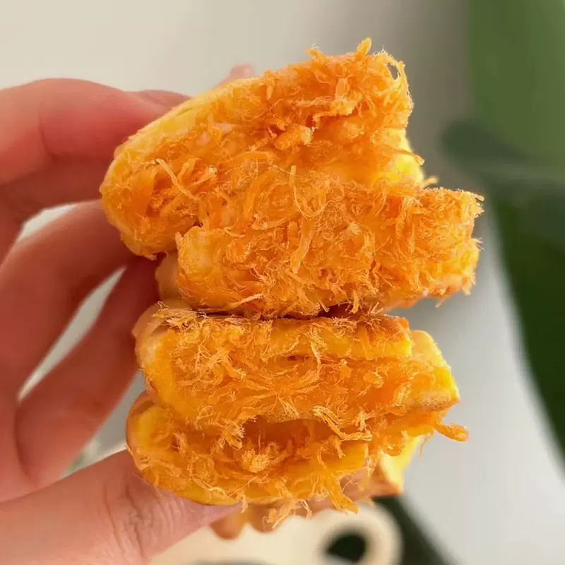 小迈同学 网红虎皮卷肉松夹心蛋糕 2盒300g 29.9元包邮（需领券） 值值值-买手聚集的地方