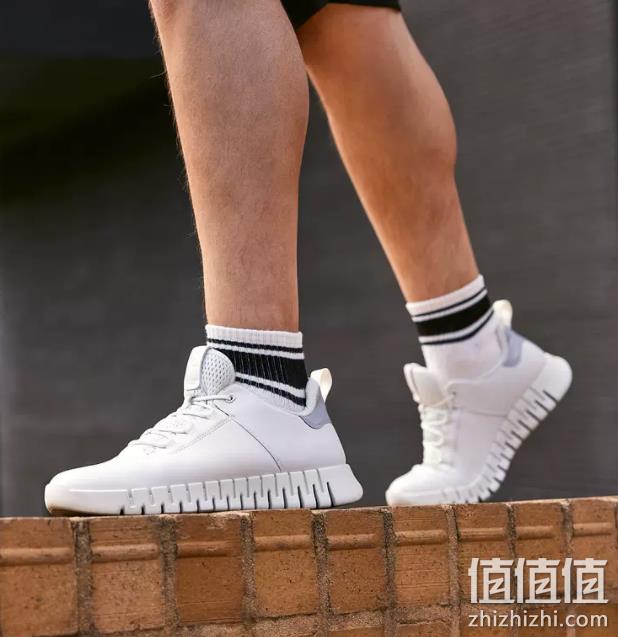 1681796489984004.png 23年春季新款,Ecco 爱步 Gruuv 灵动系列 男款真皮休闲鞋 525204 778.19元(天猫1740元) 值值值-买手聚集的地方