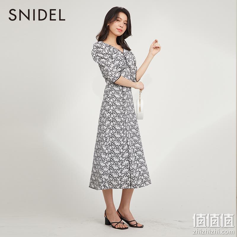 SNIDEL 2023新品法式V领印花茶歇连衣裙SWFO231047 427.2元（天猫折后987元） 值值值-买手聚集的地方