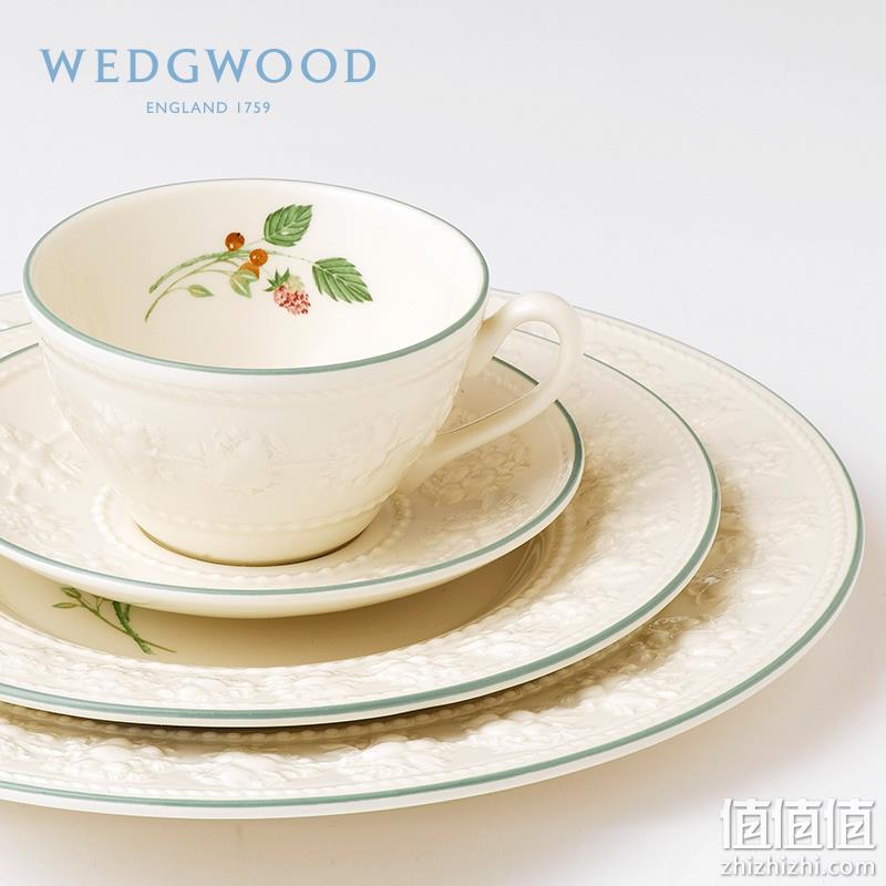 Wedgwood 玮致活 欢愉假日系列 树莓浮雕陶瓷2杯2碟套装 新低243.29元（可3件9折） 值值值-买手聚集的地方