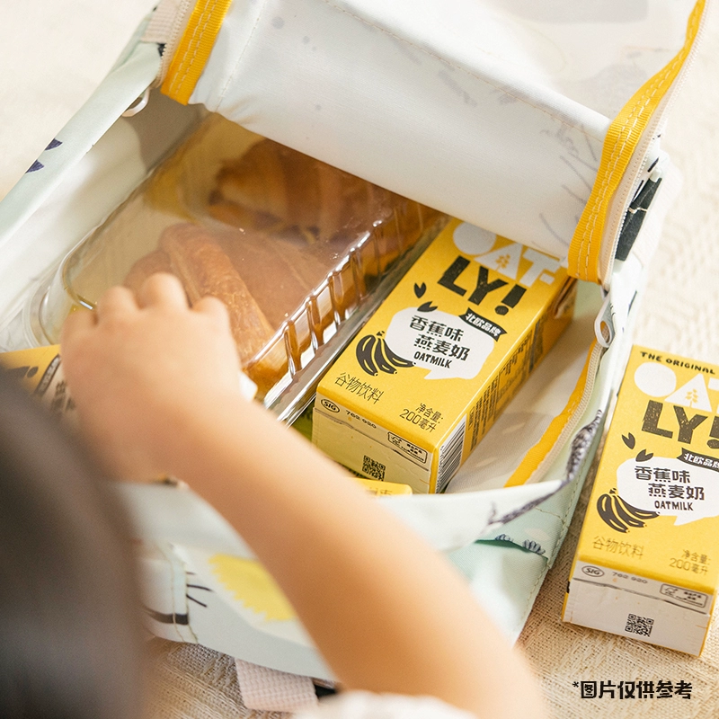 88VIP会员，OATLY 噢麦力 草莓味/香蕉味燕麦奶 200mL*12盒 38.55元，返5元猫超卡后 值值值-买手聚集的地方