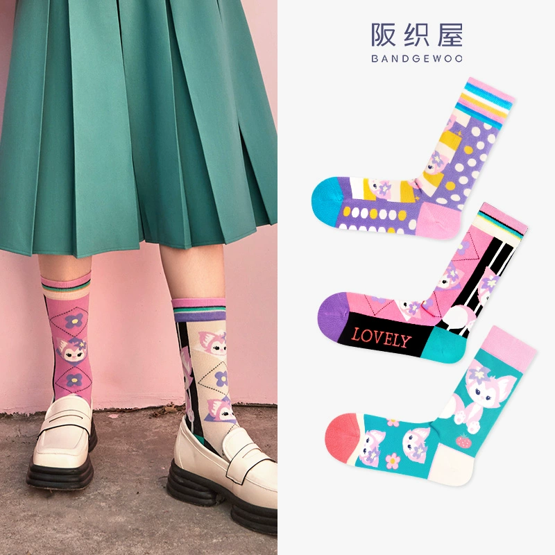 阪织屋 秋季女士IP联名中筒袜3双装+随机1双装 多款 29.9元包邮（需领券） 值值值-买手聚集的地方