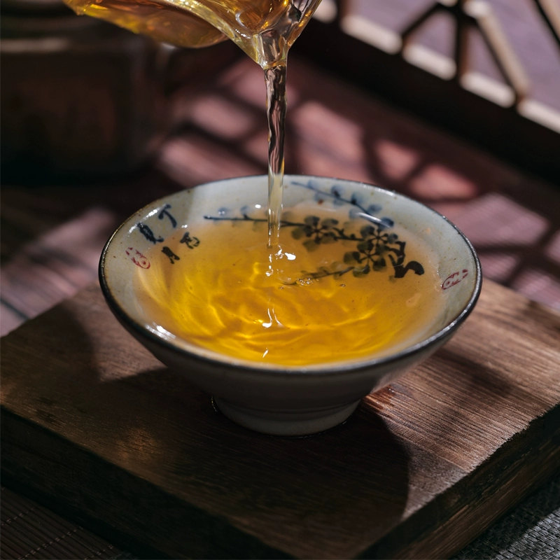 御罐 七彩云南普洱茶生普 100g/罐 5款 19.8元包邮（需领券） 值值值-买手聚集的地方
