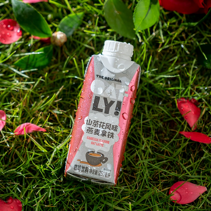 OATLY 噢麦力 山茶花风味燕麦拿铁250mL*12瓶 56元包邮（需用券） 值值值-买手聚集的地方