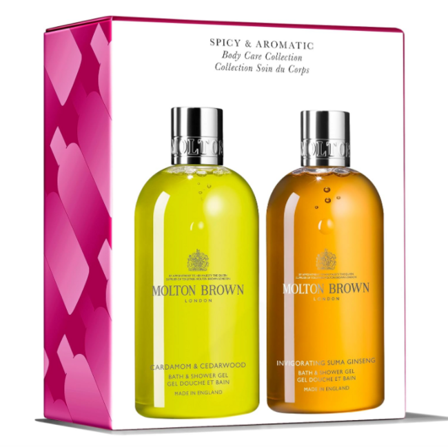 Molton Brown 摩顿布朗 豆蔻雪松+活力人参沐浴露礼盒 300ml*2瓶 238.77元（含税131.2/瓶、天猫260/瓶） 值值值-买手聚集的地方