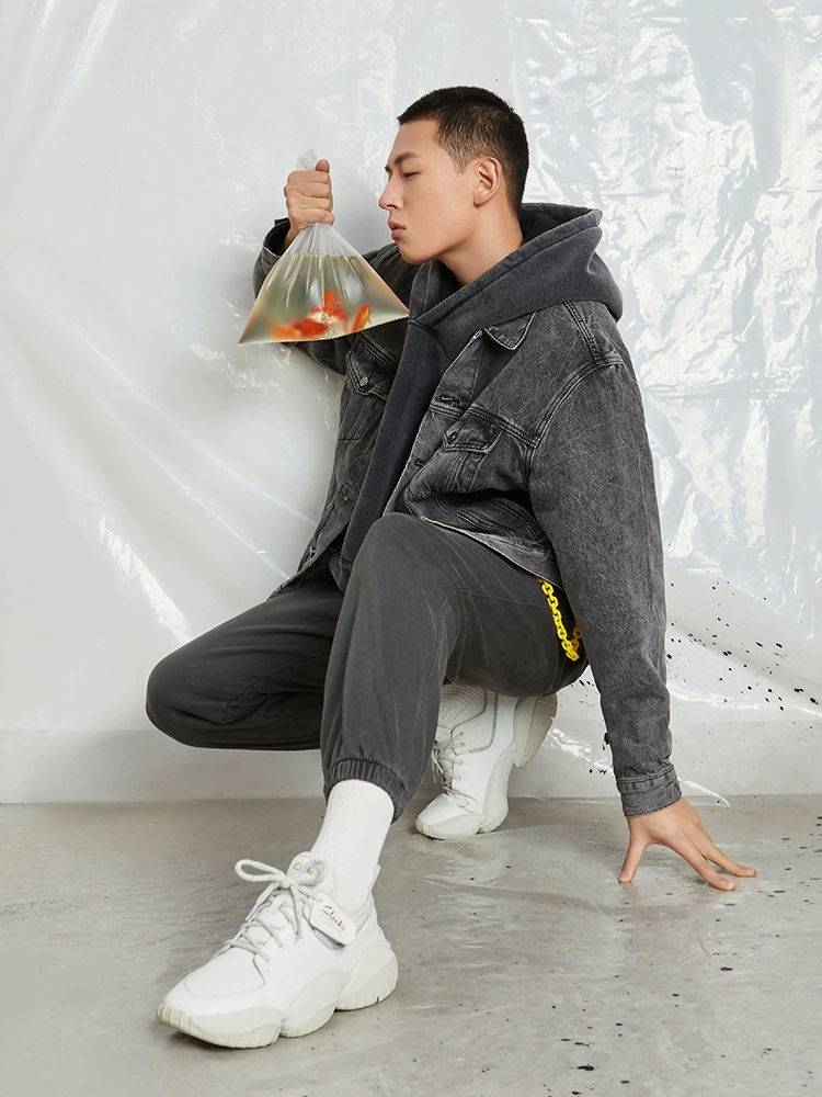 Clarks 其乐 TriStreet Walk 三瓣系列 男士潮流休闲运动鞋 261579217 新低409元包邮 值值值-买手聚集的地方