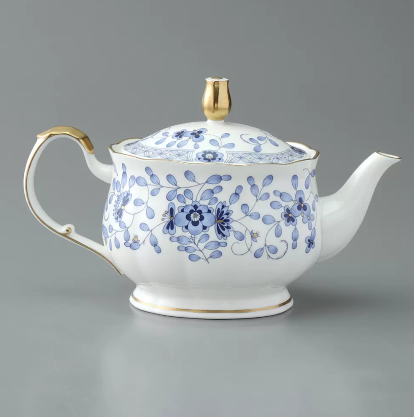 Narumi 鸣海 Milano系列 9682-4206 骨瓷茶壶 790ml 新低810.72元（天猫旗舰店2640元） 值值值-买手聚集的地方