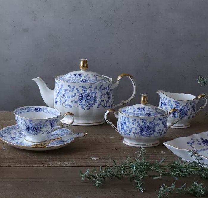 Narumi 鸣海 Milano系列 9682-4206 骨瓷茶壶 790ml 新低810.72元（天猫旗舰店2640元） 值值值-买手聚集的地方