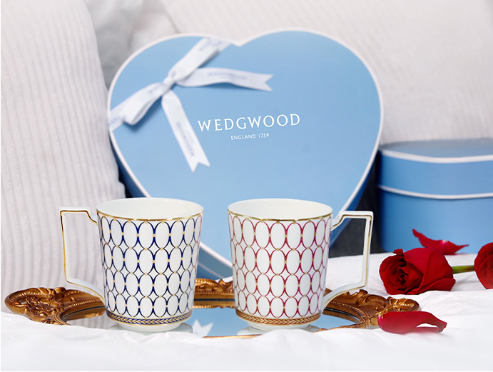 Wedgwood玮致活 金粉年华 蓝粉骨瓷马克对杯 300ml *2件 436.6元（国内920元） 值值值-买手聚集的地方