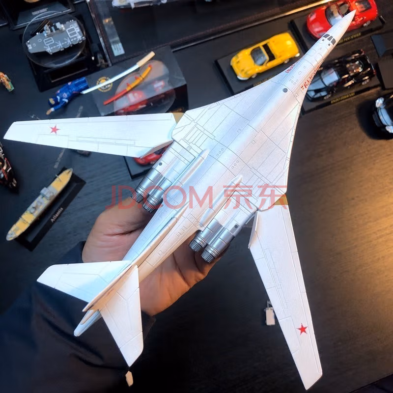 中精质造 图160 白天鹅战略轰炸机 飞机模型 送支架 41.8元包邮（需领券） 值值值-买手聚集的地方