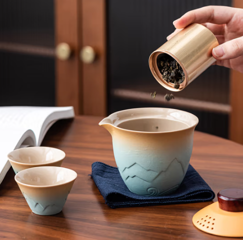 京东自有品牌，惠寻 行便携式茶具套装（1壶4杯） 39.9元包邮 值值值-买手聚集的地方