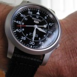 Seiko 精工5号盾牌背透自动机械男表SNK809K2 美国Amazon $54.99(海淘到手约￥400)