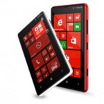 Nokia 诺基亚 Lumia 820 3G（GSM/WCDMA）手机 黑色 联通3G手机 易迅网上海2799包邮 赠无线充电器与无线充电壳