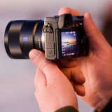 索尼 NEX-7K 微单套机（18-55mm镜头） 易迅网上海仓价格6999，赠16G SD卡！