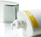 玉兰油（Olay）轻透倍护隔离防晒液40ml 苏宁易购价格59.9包邮