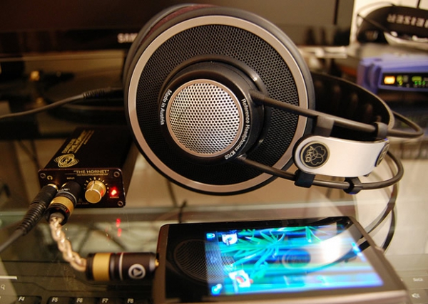 爱科技K702 HIFI头戴式耳机
