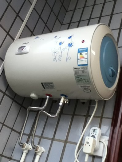 格兰仕ZSDF-G40K031电热水器