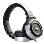 AKG K67 高性能便携耳机 亚马逊中国399包邮