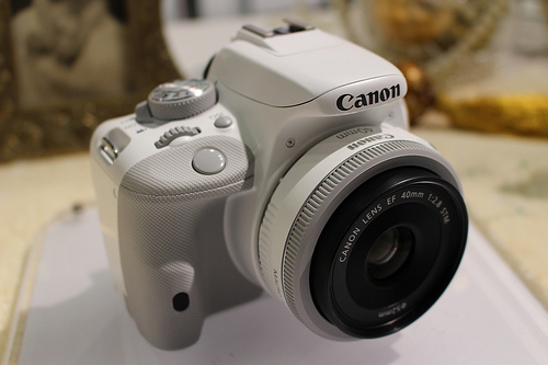 eos 100d