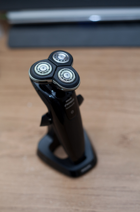 Philips Norelco 1250X 3D电动剃须刀
